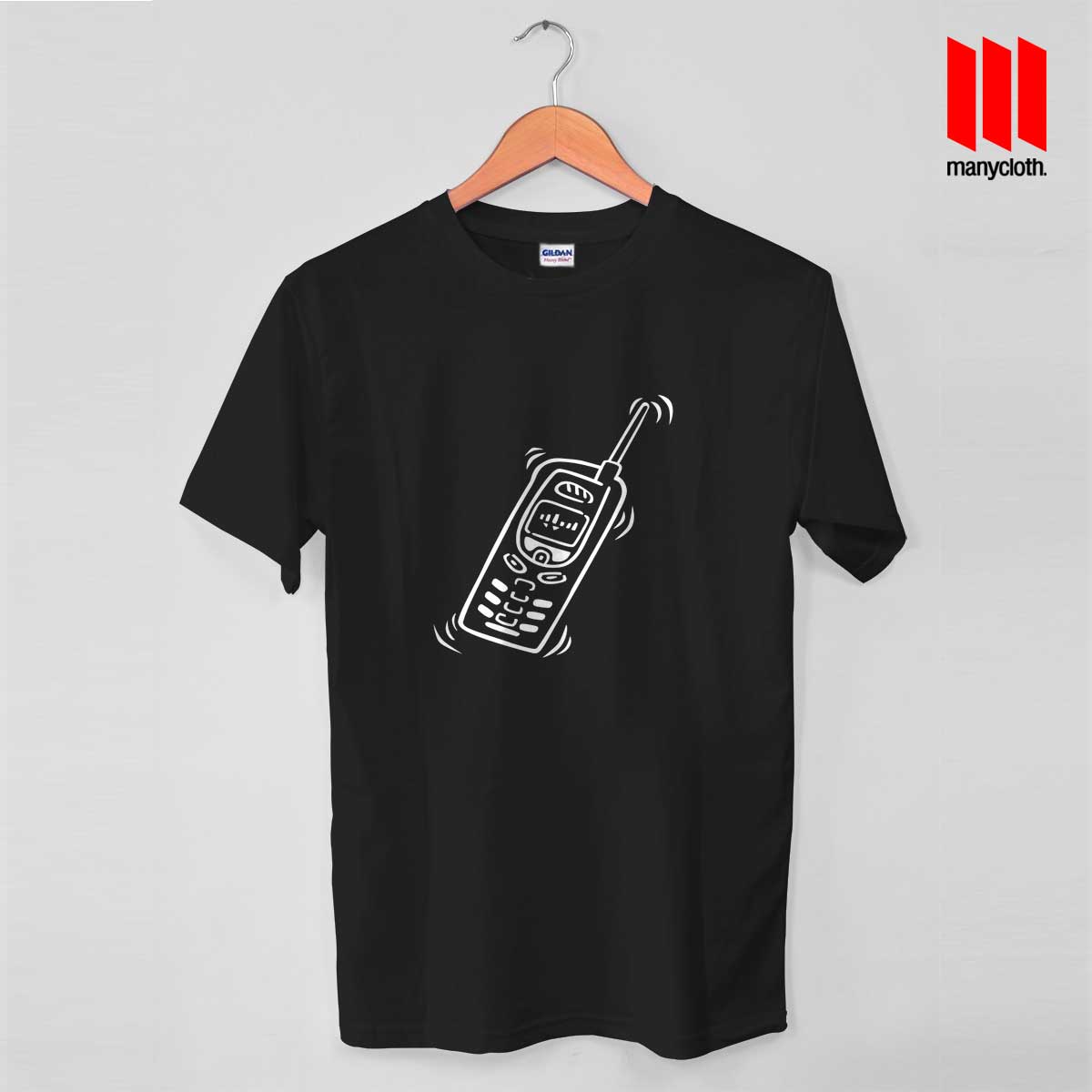 shirt with cell phone pocket